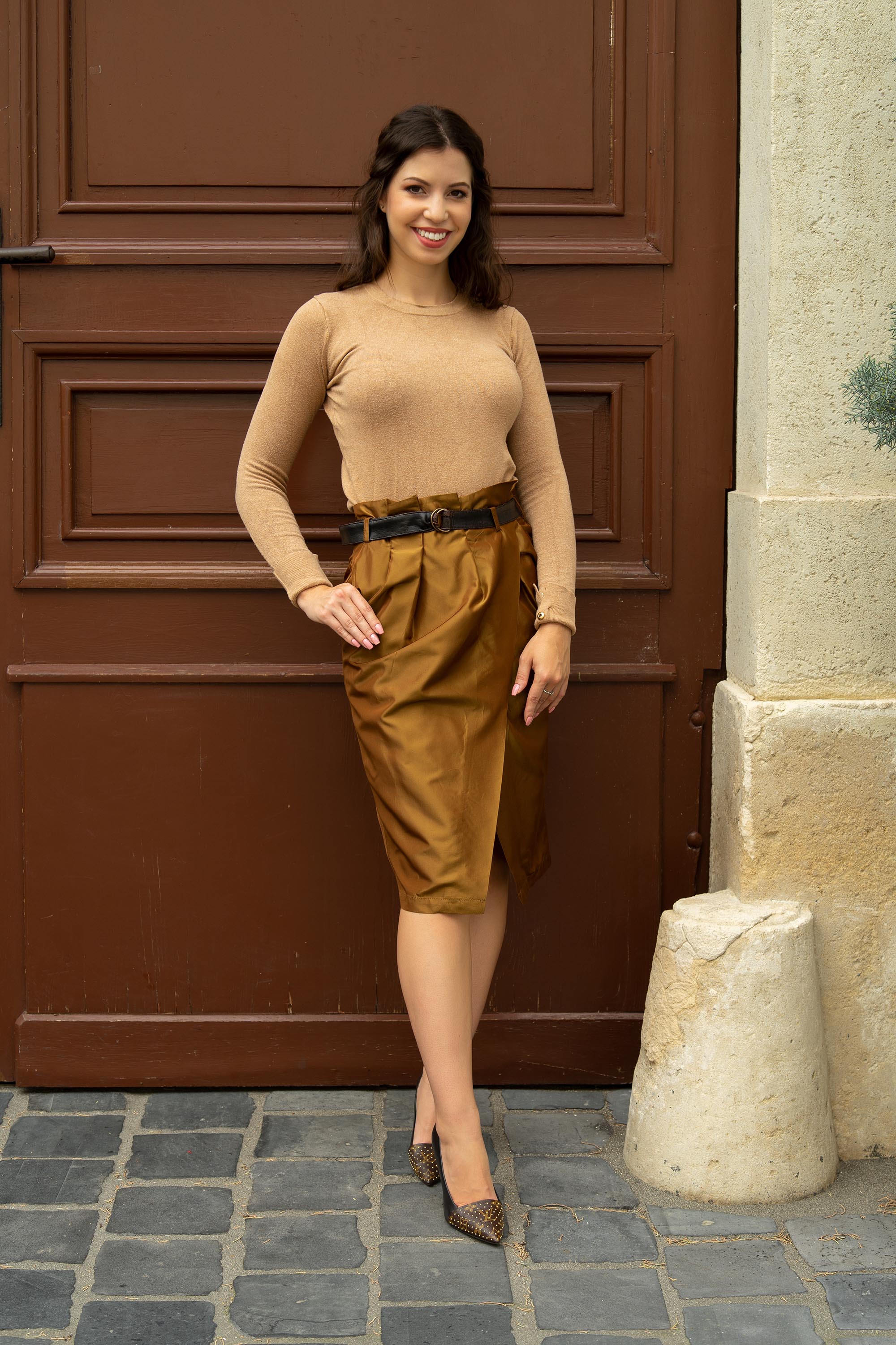 Bronze skirt